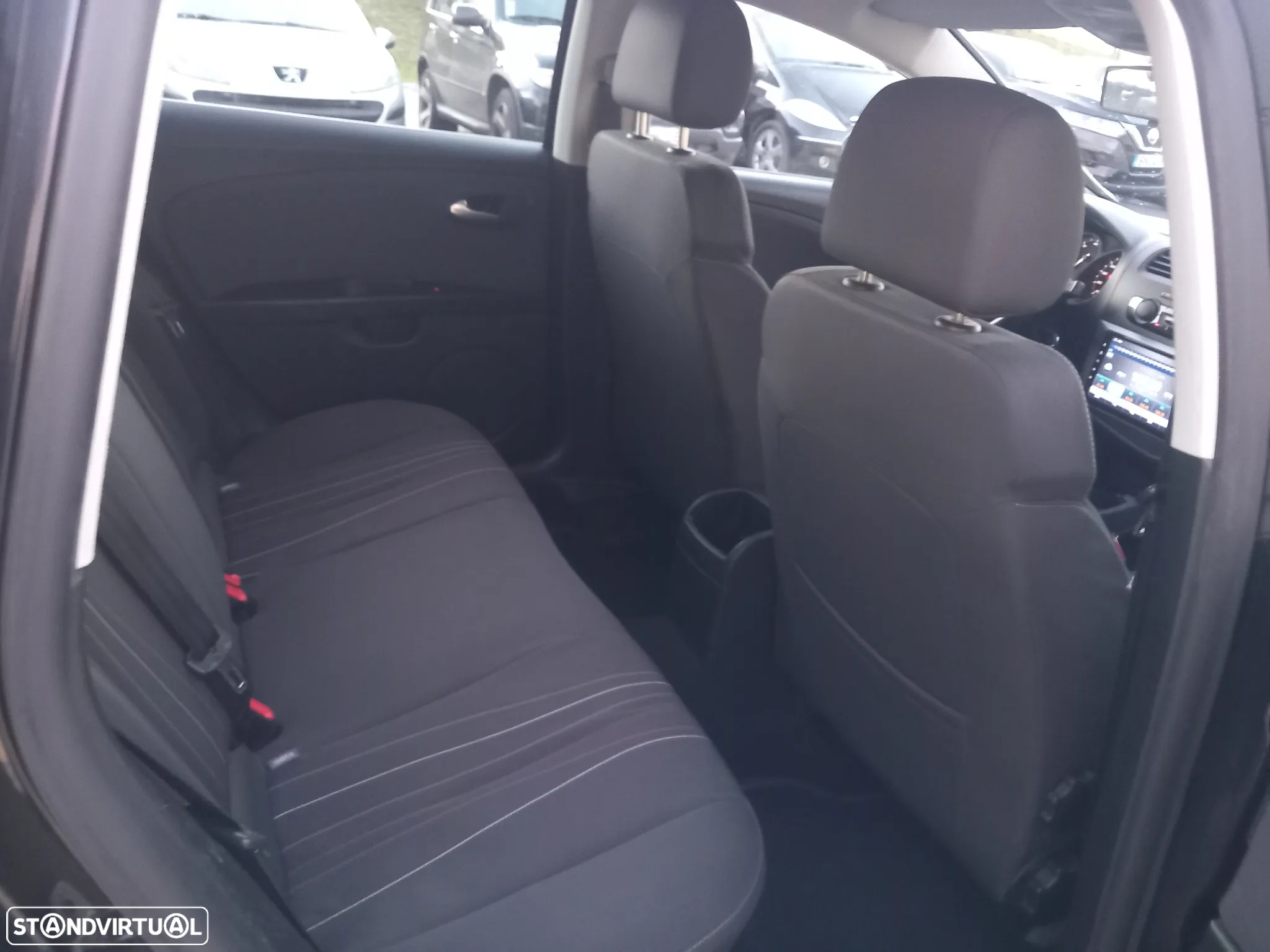 SEAT Leon 1.6 TDI Copa - 12
