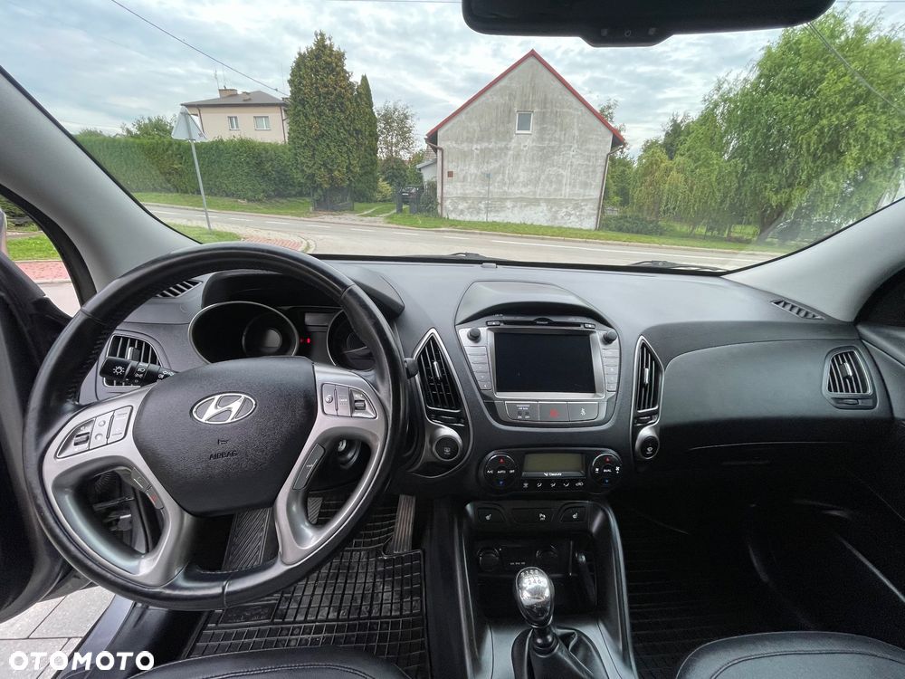 Hyundai ix35 1.7 CRDi 2WD Fifa World Cup Edition - 18