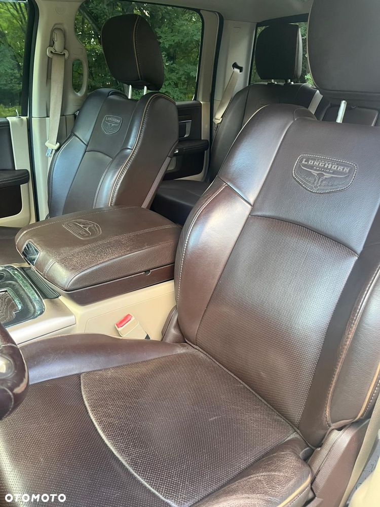 Dodge RAM 5.7 4x4 - 9
