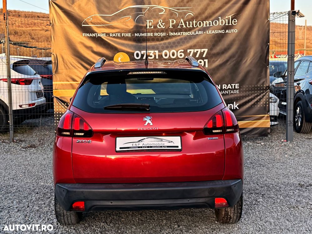 Peugeot 2008 PureTech 82 Style - 12