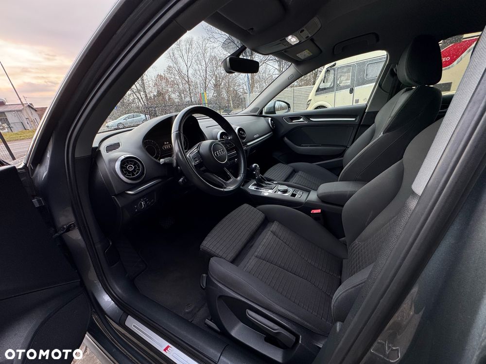 Audi A3 Sportback 35 TFSI Sport S tronic - 7