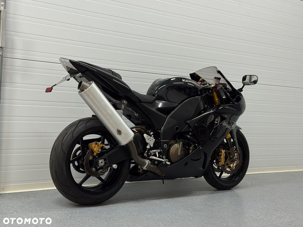 Kawasaki ZXR - 3