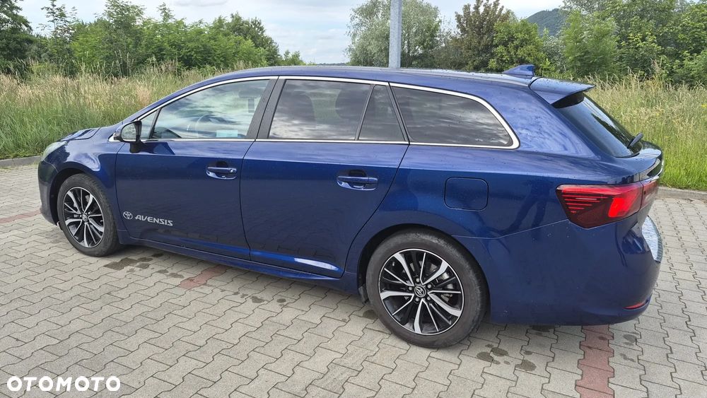 Toyota Avensis 2.0 D-4D Prestige - 3