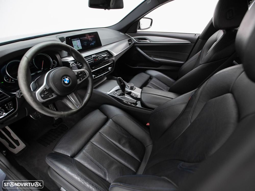 BMW 520 d Pack M Auto - 8