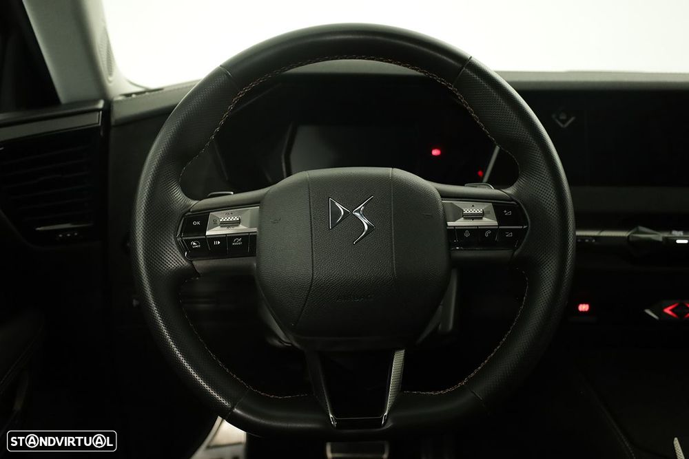 DS DS4 4 1.2 PureTech Performance Line EAT8 - 15