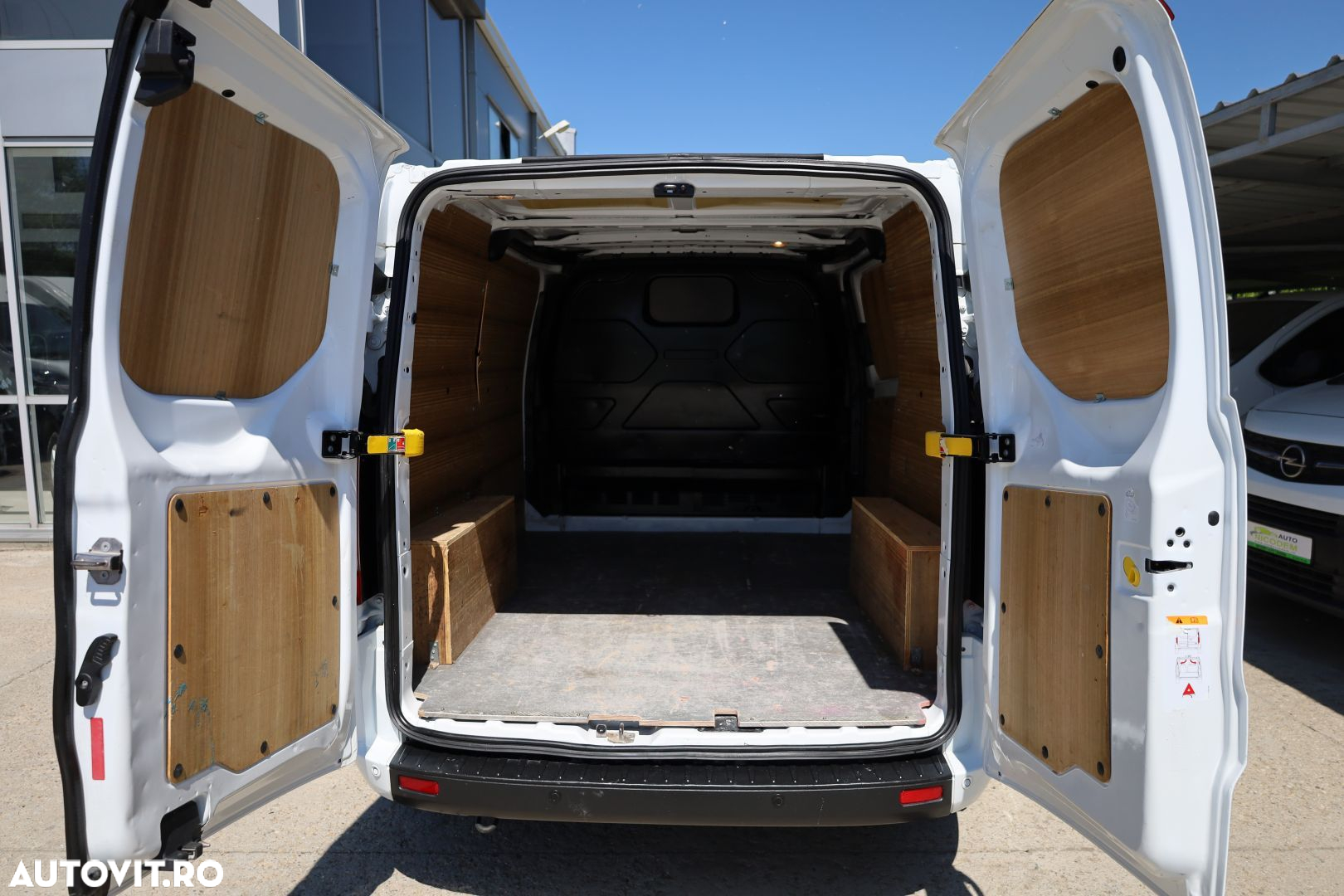 Ford Transit Custom L1H1 2.0 130CP - 14