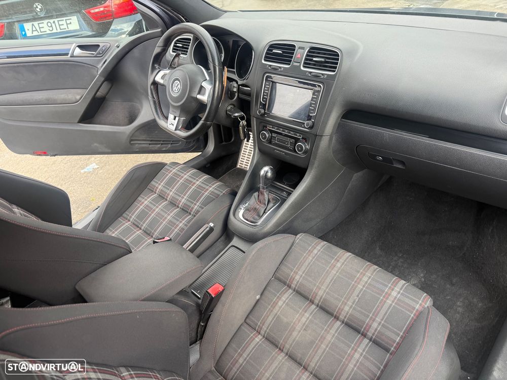 VW Golf 2.0 TSi GTI DSG - 22