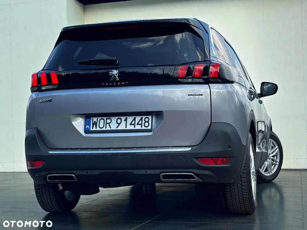 Peugeot 5008 - 17