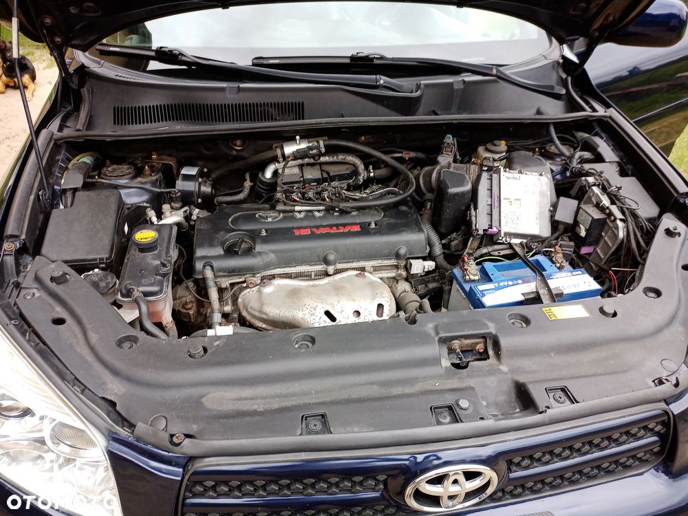 Toyota RAV4 2.0 VVT-i Luna - 9