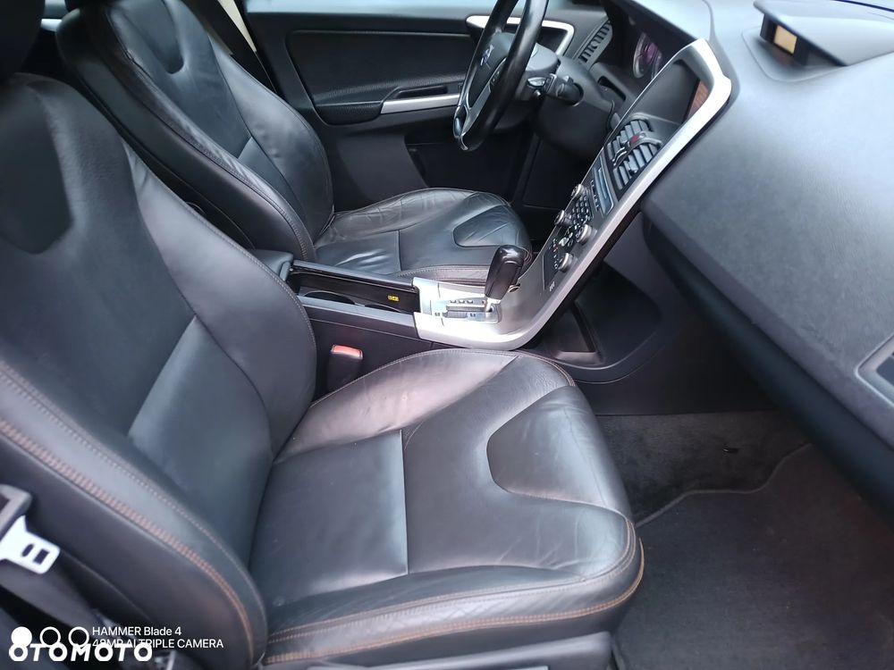 Volvo XC 60 2.0T Kinetic - 14