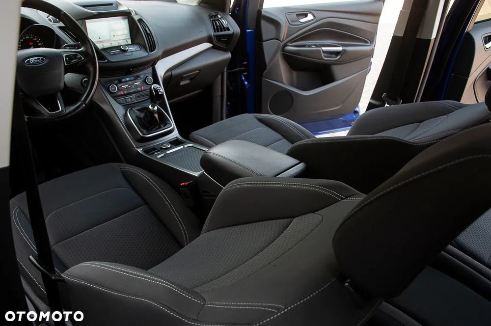 Ford Kuga 1.5 EcoBoost FWD Titanium ASS GPF - 25