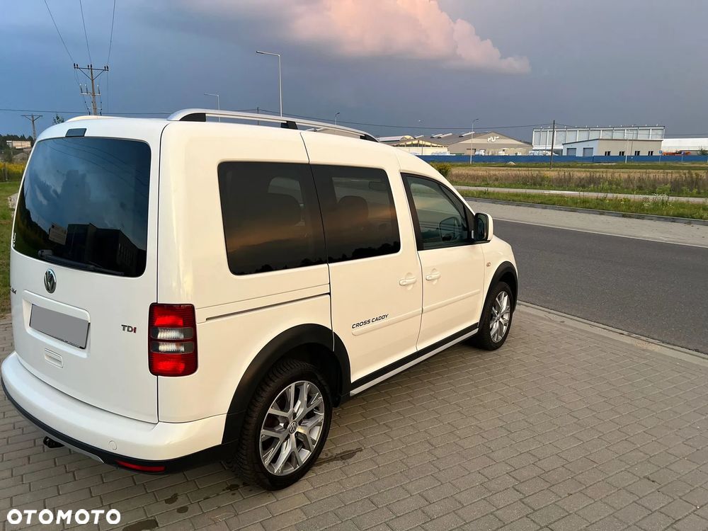 Volkswagen Caddy 1.6 TDI - 9