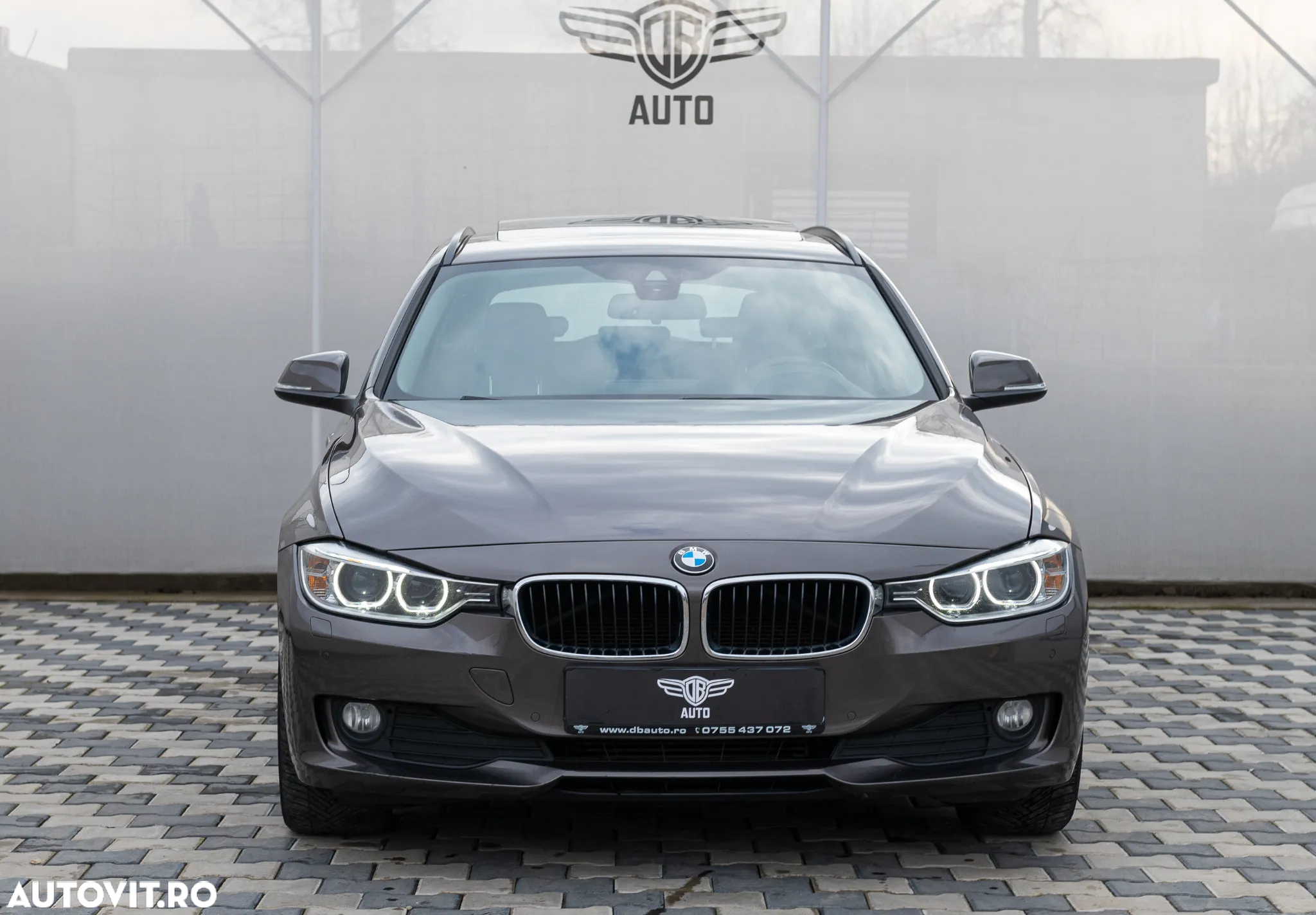 BMW Seria 3 320d Touring Aut. - 3