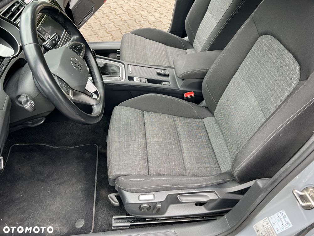 Volkswagen Passat 1.5 TSI EVO Business - 8