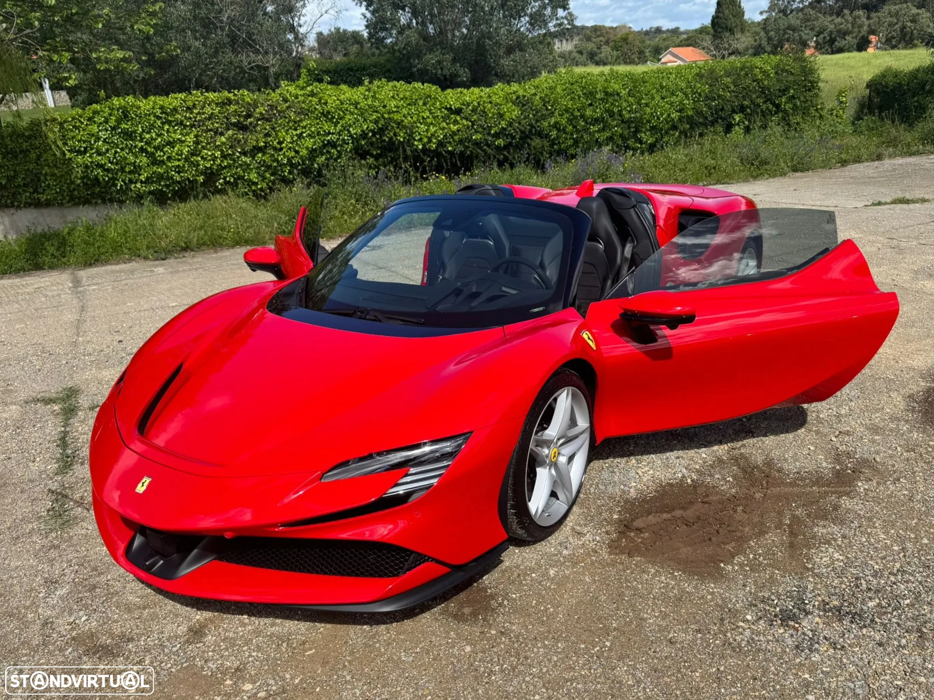 Ferrari SF90 Spider - 16