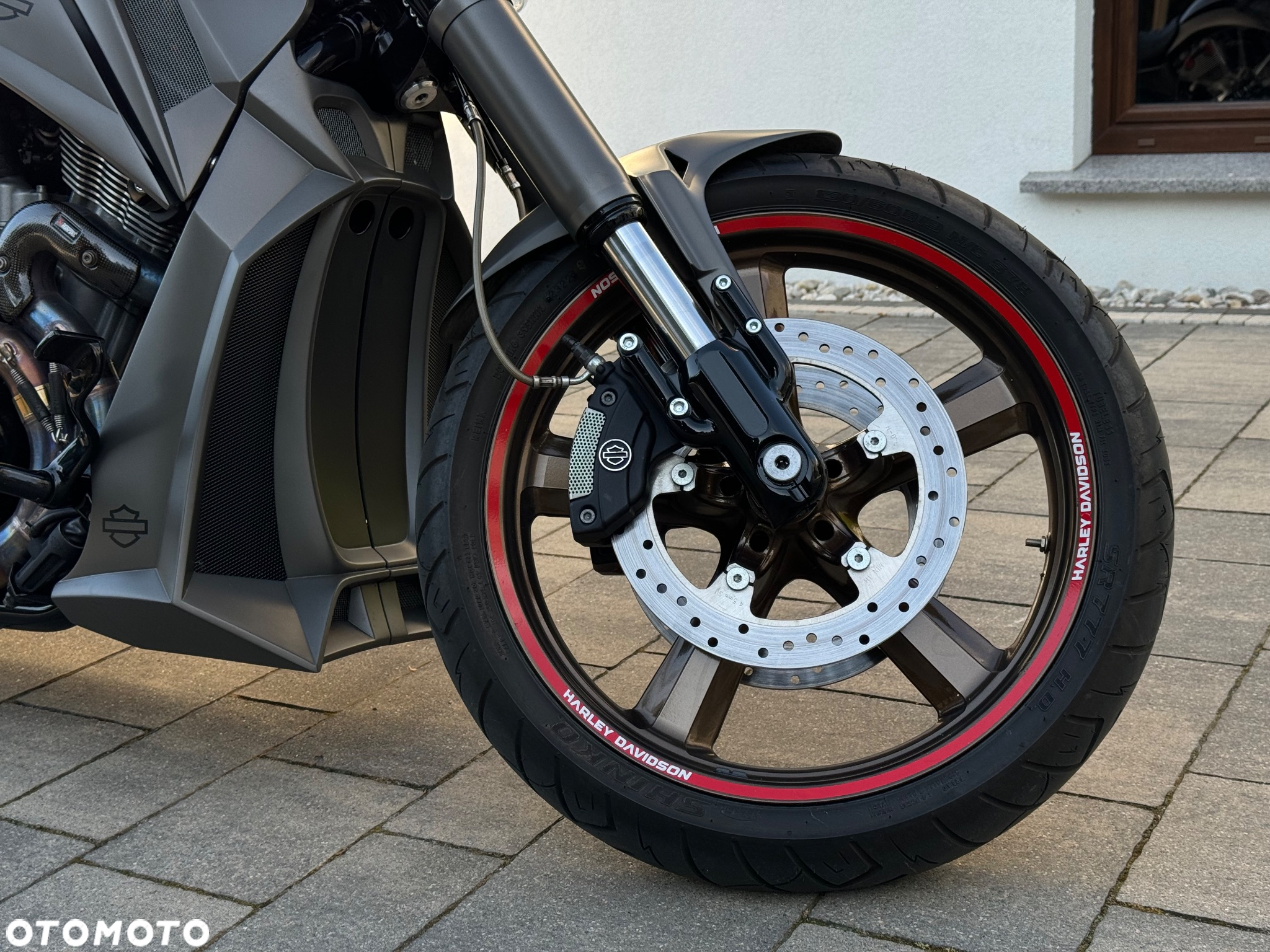 Harley-Davidson V-Rod Night Rod - 13