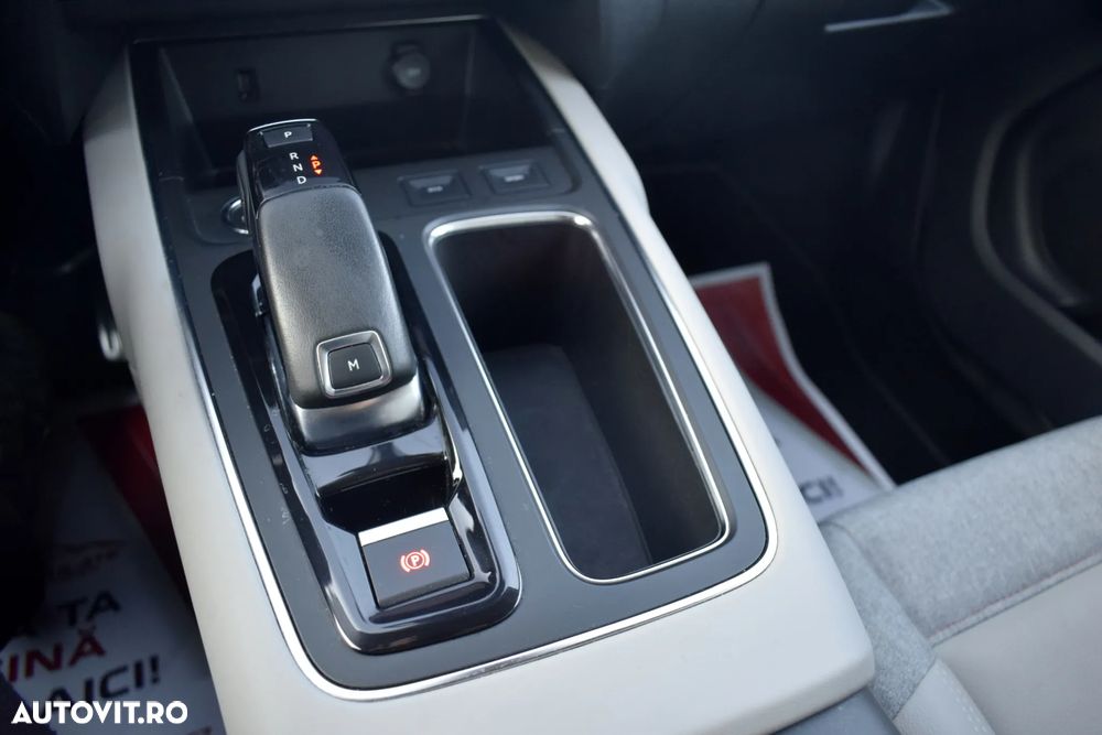 Citroën C5 Aircross 1.2 PureTech S&S EAT8 Shine - 13