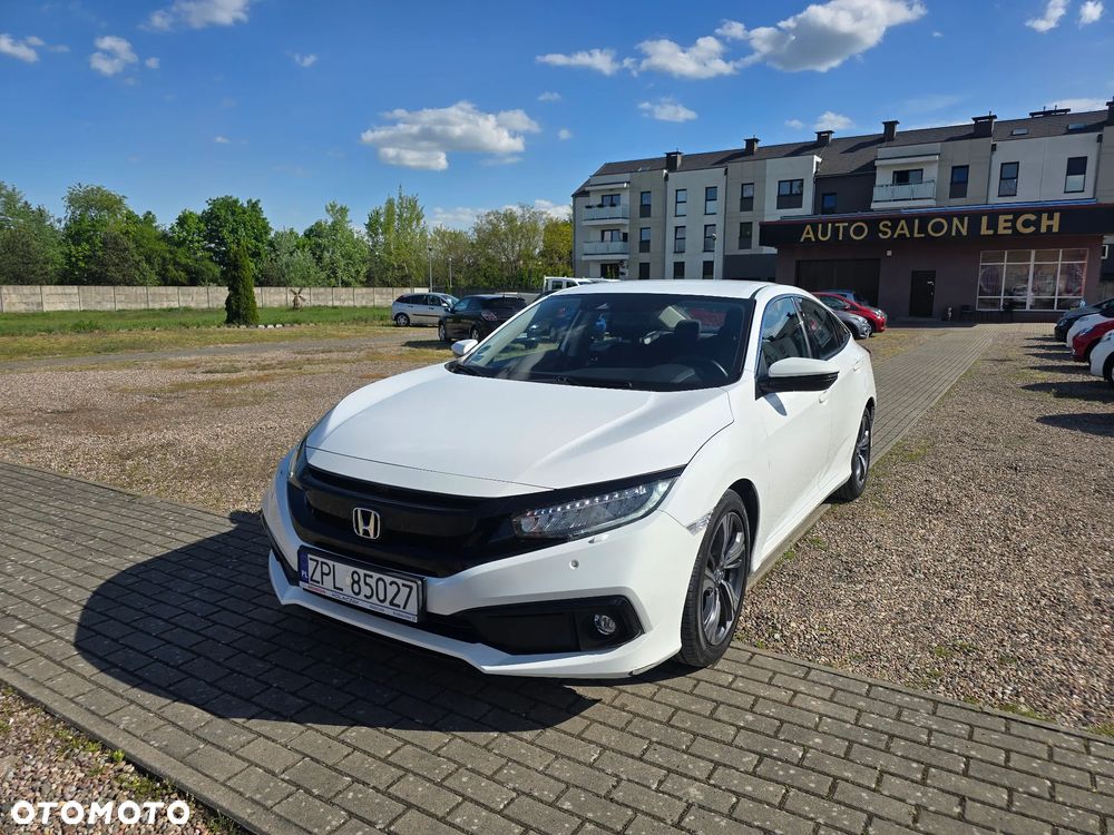 Honda Civic 1.5 T Elegance CVT - 1