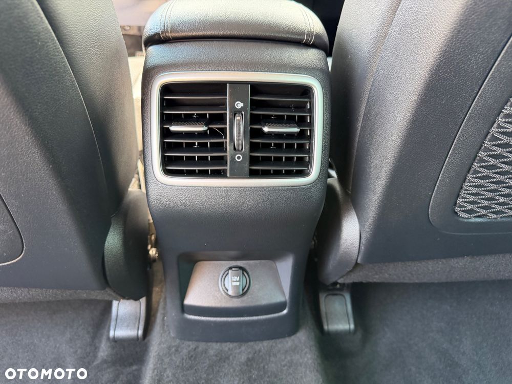 Kia Sportage 1.7 CRDI 2WD Dream-Team Edition - 38