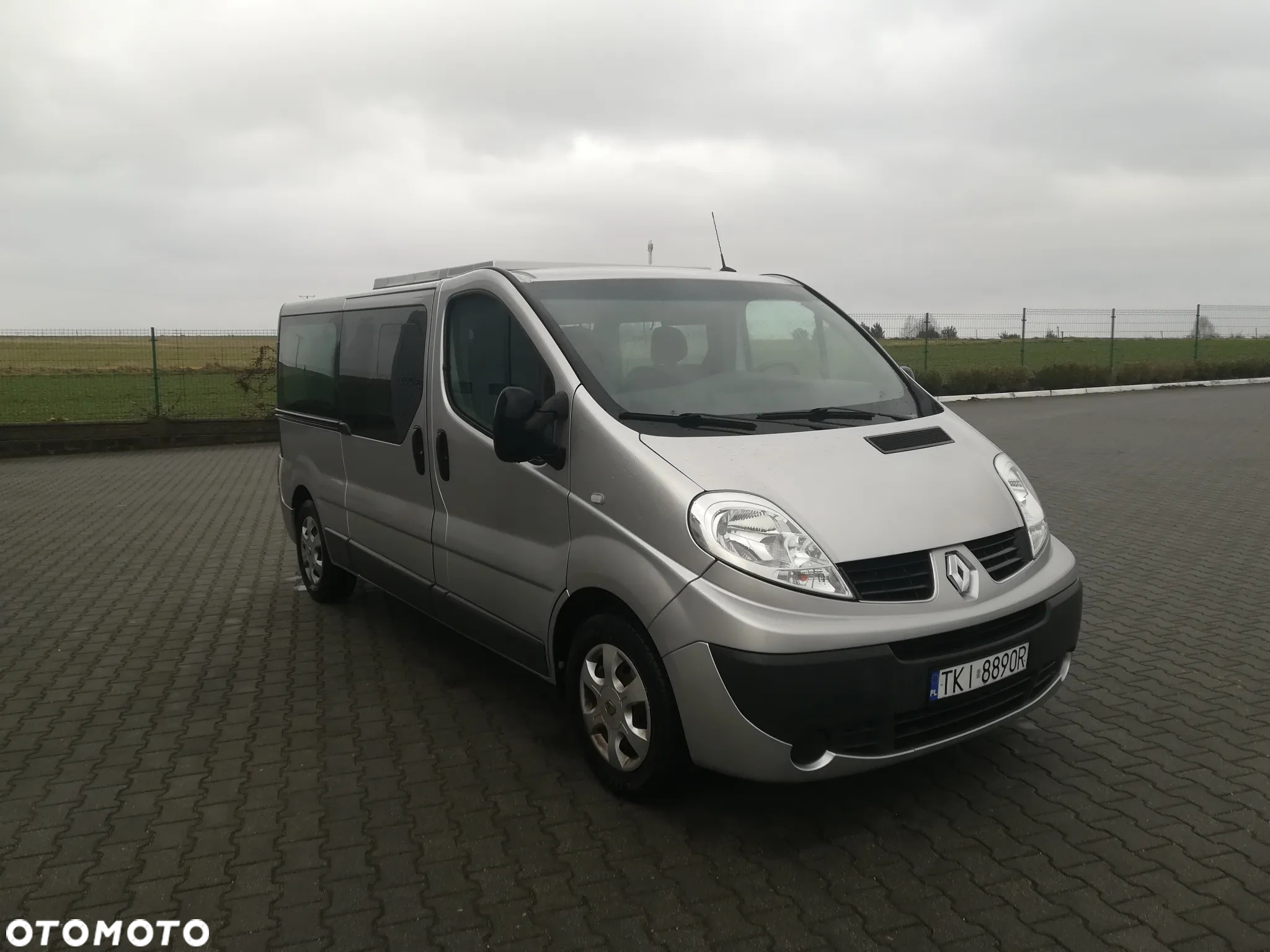 Renault Trafic - 2