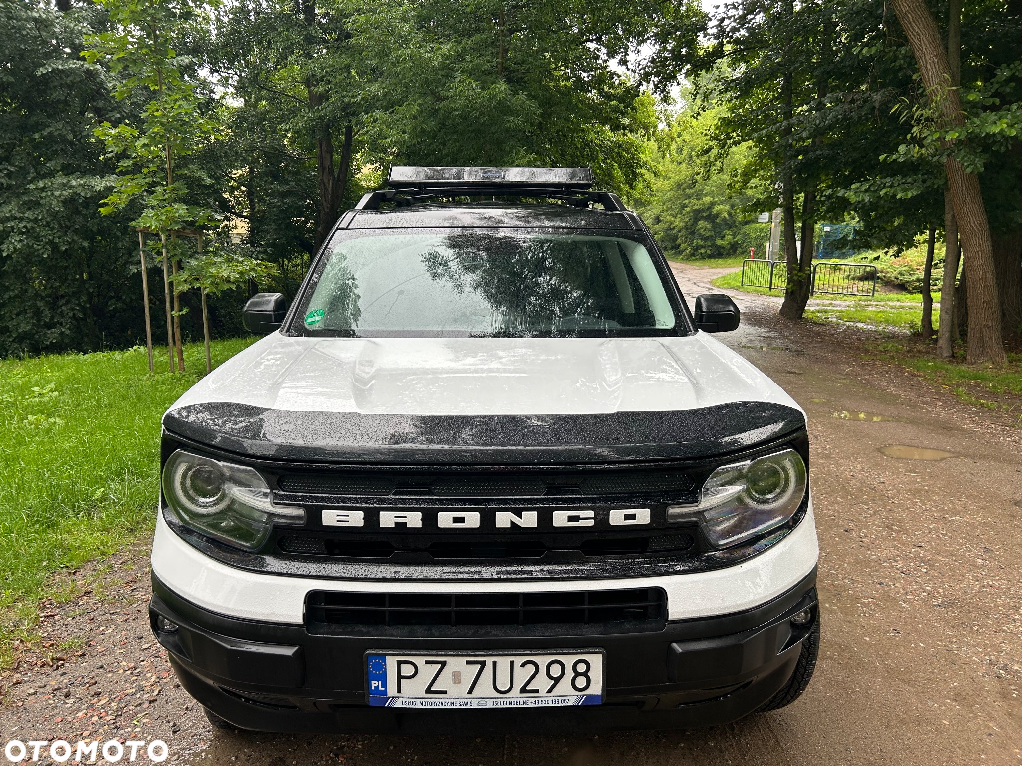 Ford Bronco - 2