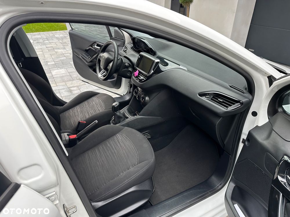 Peugeot 208 1.6 BlueHDi Active - 13