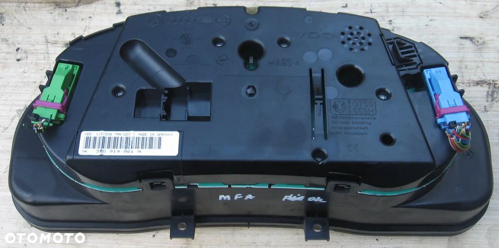 licznik zegar tacho PASSAT B5 1.9 TDI 3B0919881N VOLKSWAGEN - 2