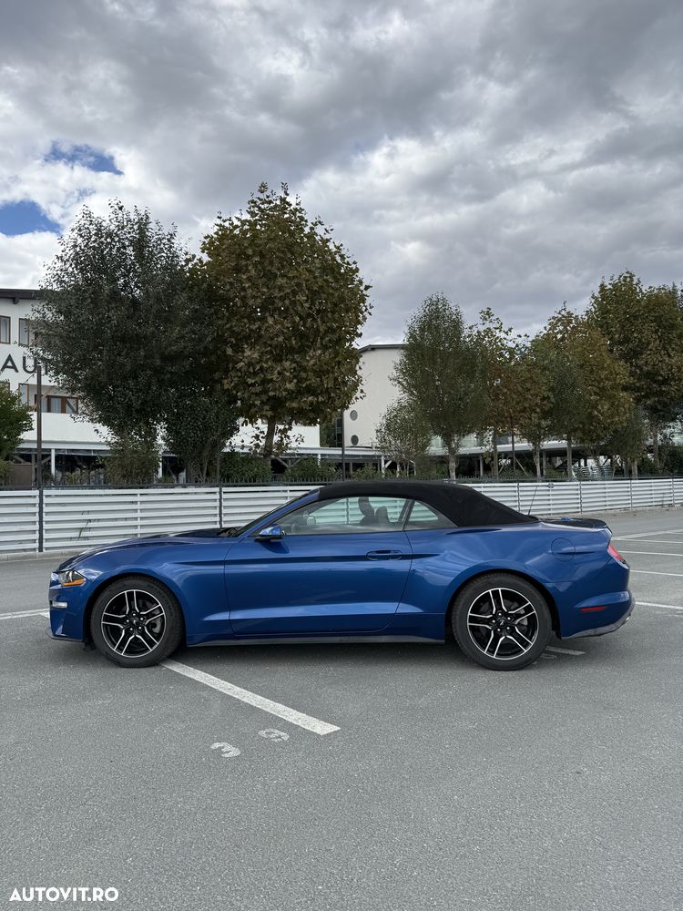 Ford Mustang 2.3 EcoBoost Aut. - 6