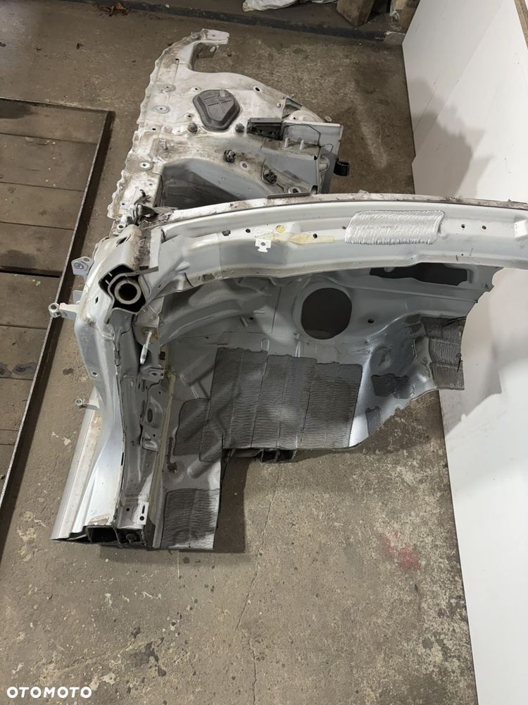 PODŁUŻNICA FARTUCH PRZEDNIA CWIARTKA PRAWA LEWA PRÓG AUDI A5 8T 8F LIFT - 9