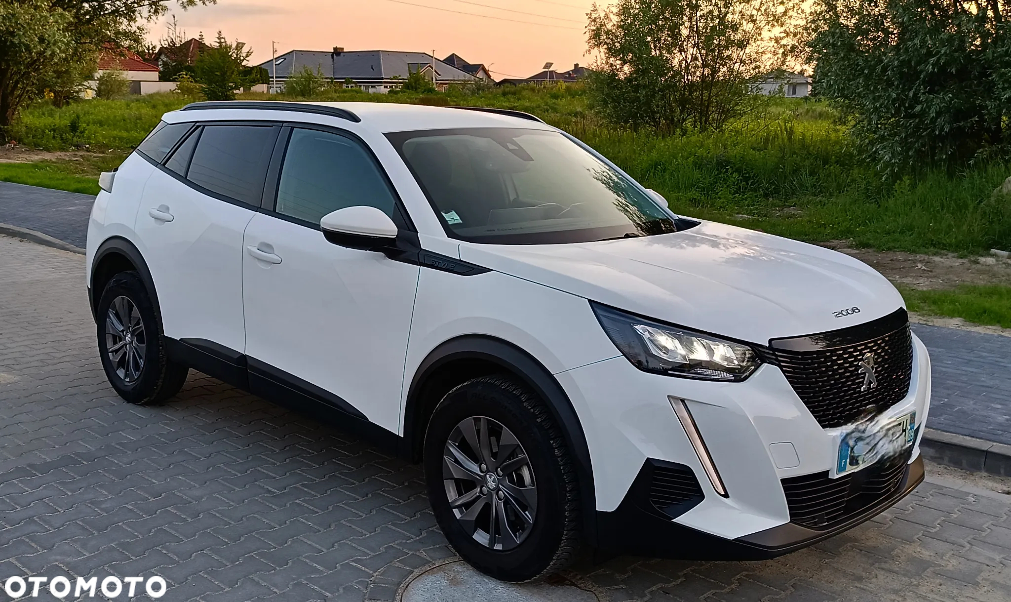 Peugeot 2008 PureTech 100 Style S&S BVM6 - 6