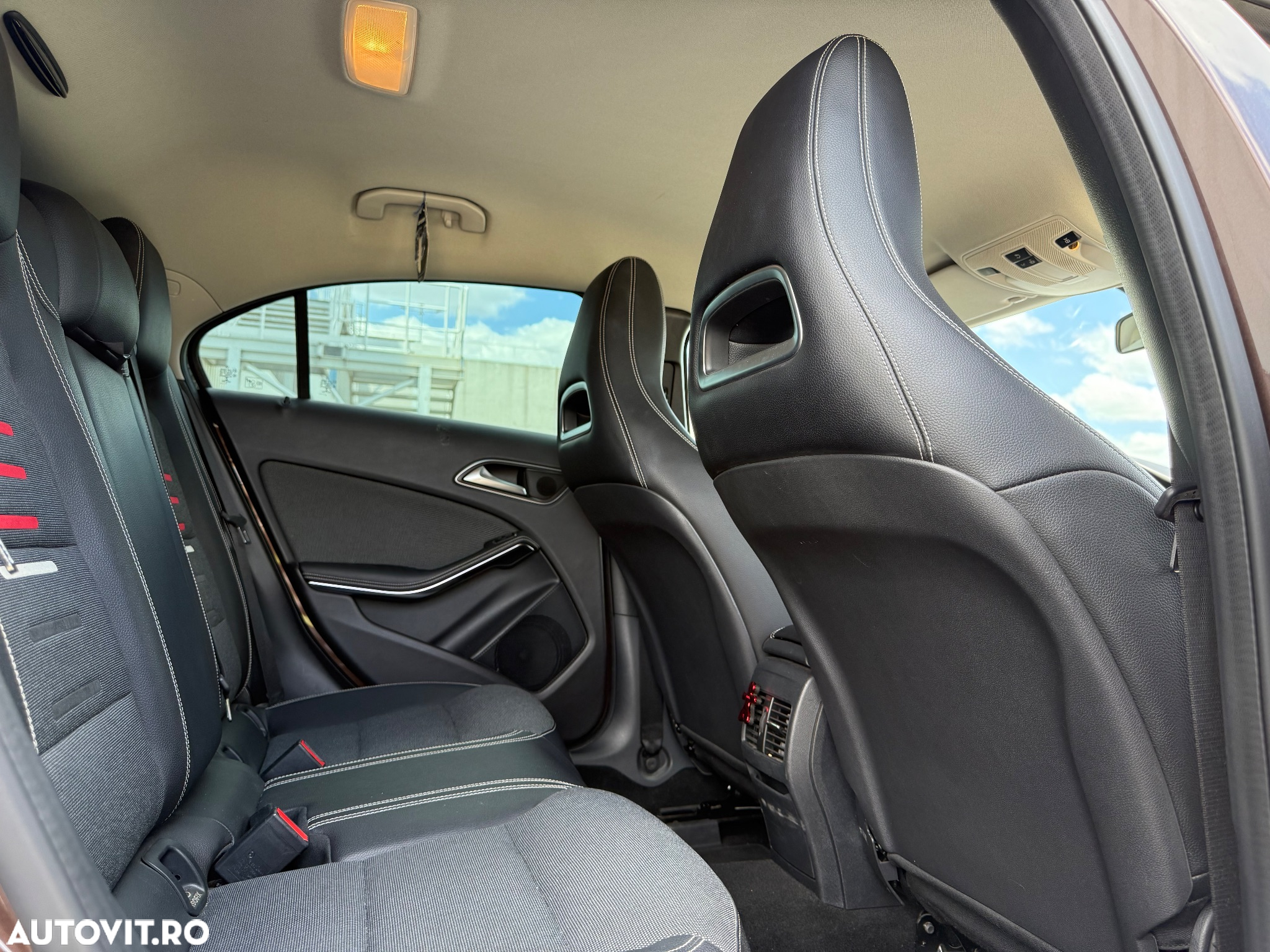 Mercedes-Benz A - 9