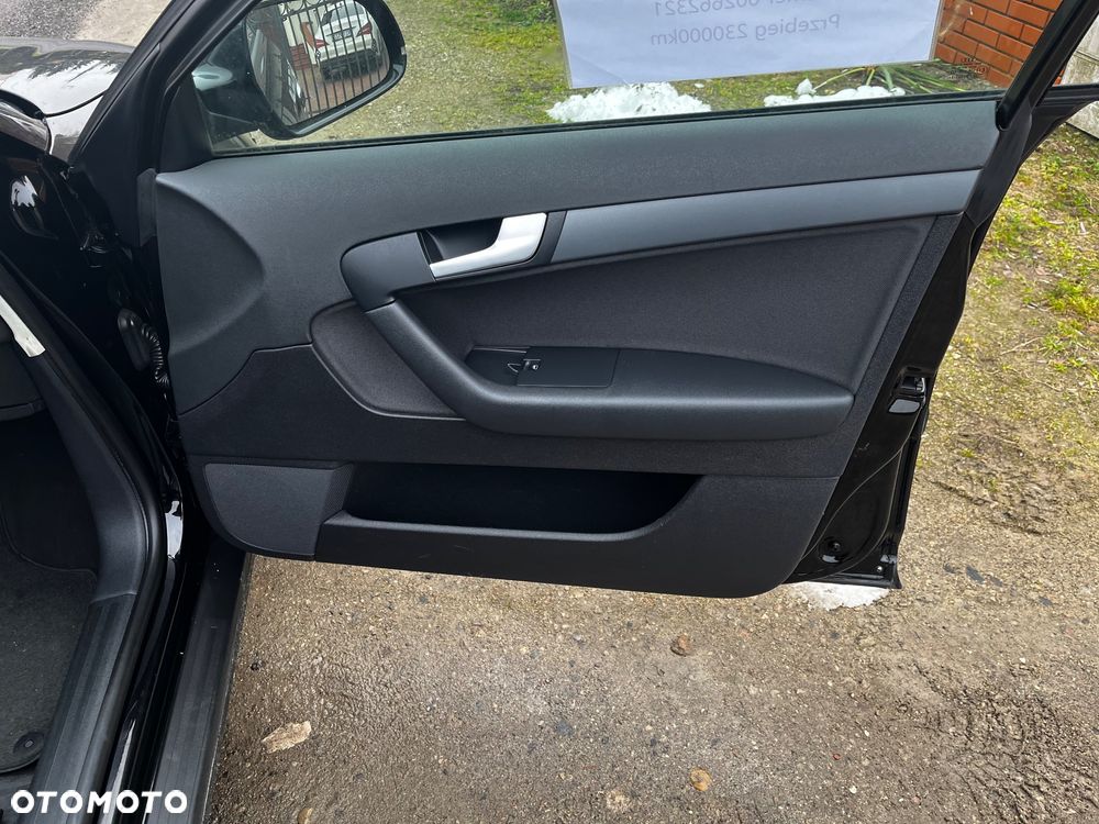 Audi A3 Sportback 1.6 TDI S line Sportpaket - 10