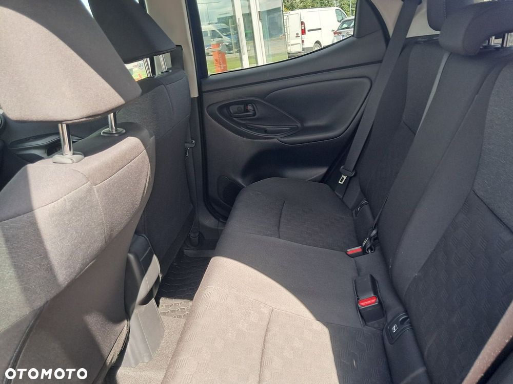 Toyota Yaris Hybrid 1.5 Style - 13