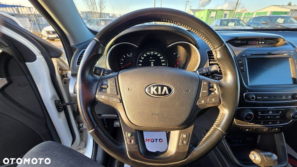 Kia Sorento - 14