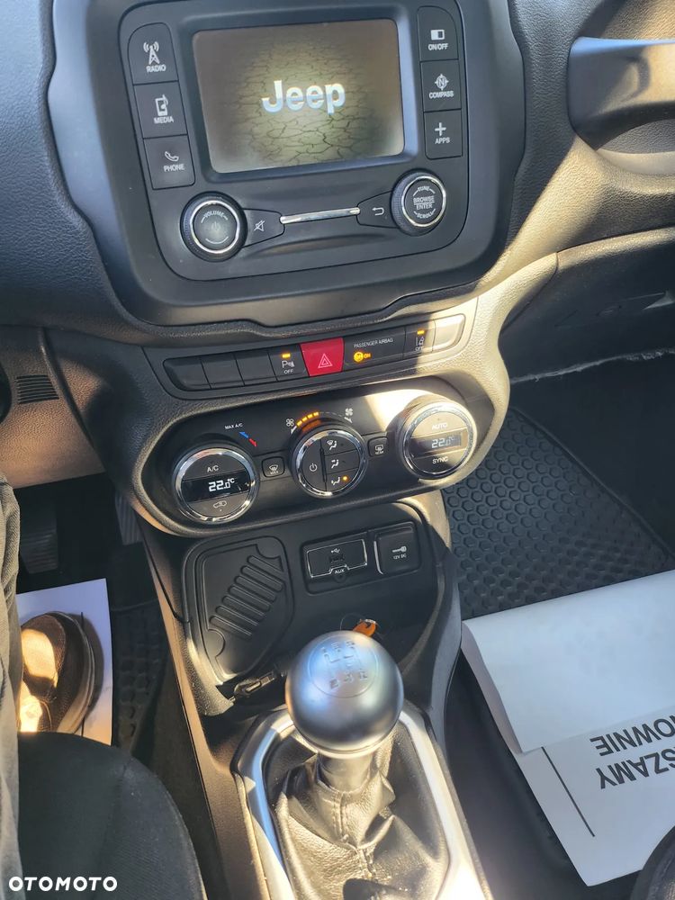 Jeep Renegade - 11