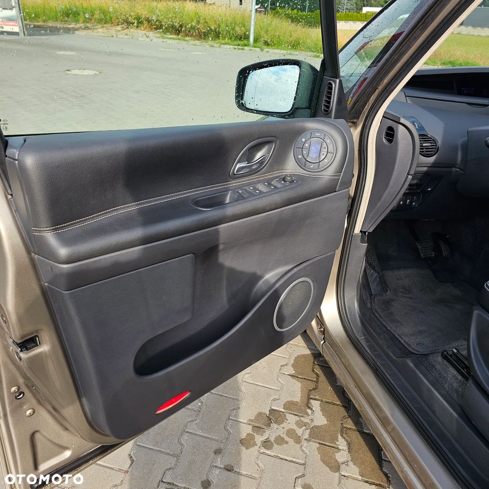 Renault Espace 2.0 dCi FAP Edition PGA - 21
