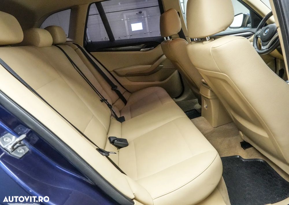BMW X1 - 16