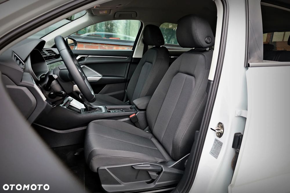 Audi Q3 Sportback - 22
