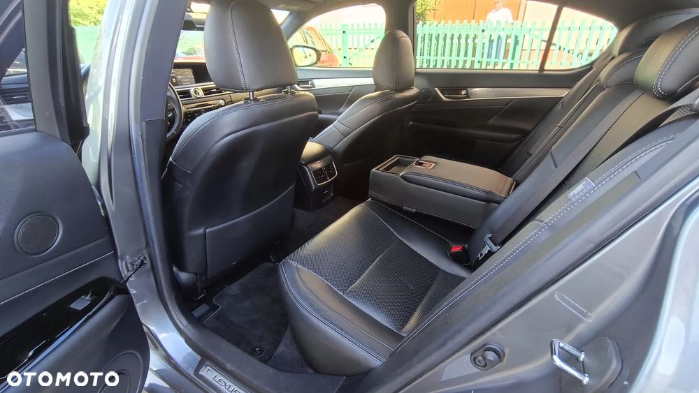 Lexus GS - 11