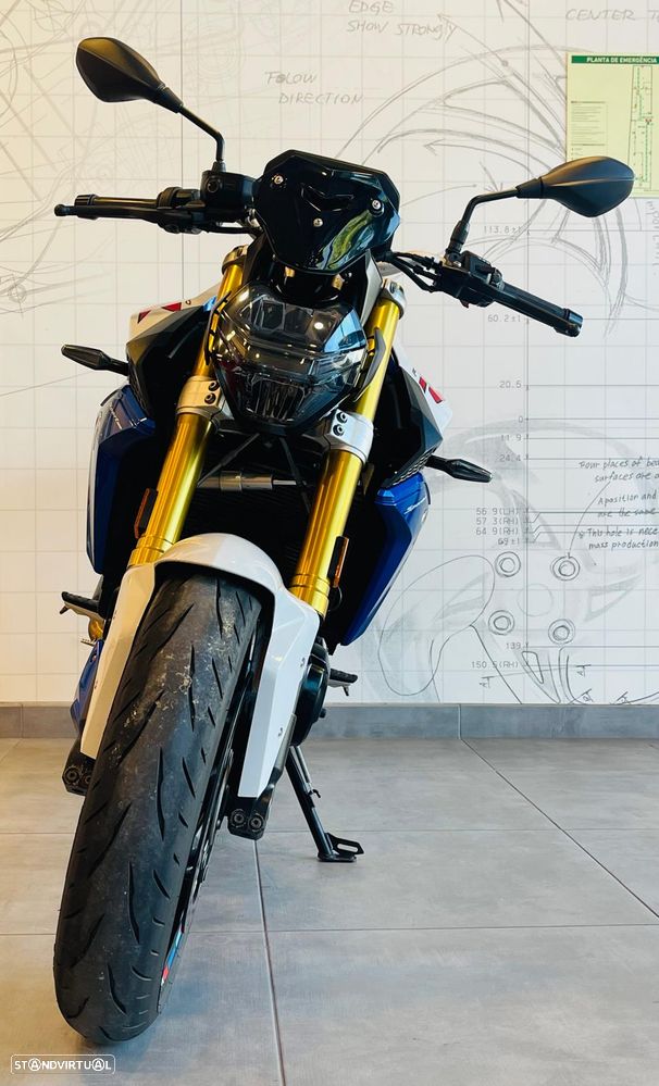 BMW F 900 R - 7