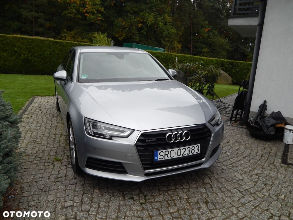 Audi A4 Limousine - 29