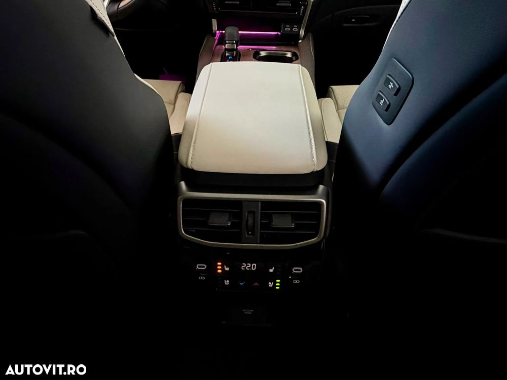 Lexus Seria RX 450h+ E-Four PHEV Luxury - 38