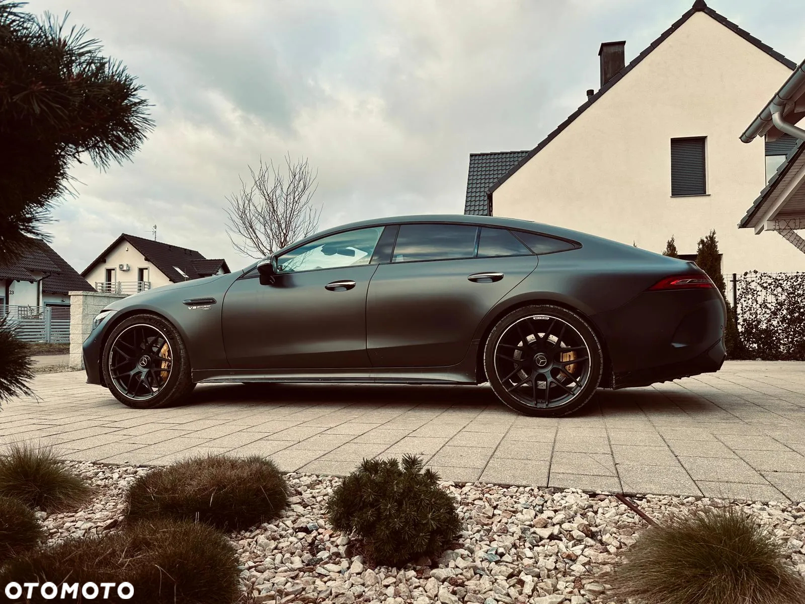 Mercedes-Benz AMG GT 63 4-Matic+ - 2