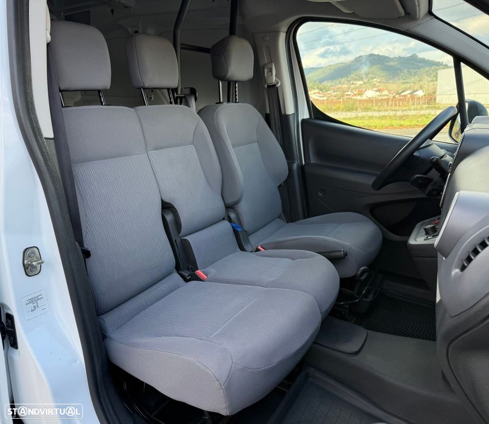 Peugeot e-Partner L2 FlexCab (50kWh) Pro - 17