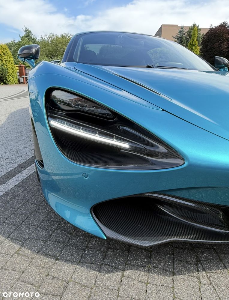 McLaren 720S Spider Performance - 8