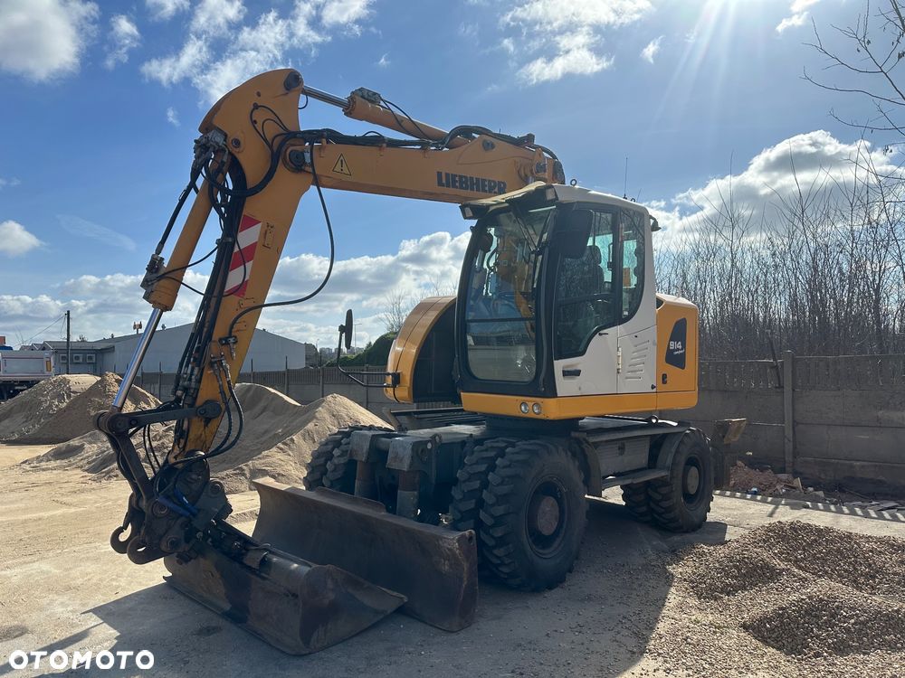 Liebherr 914 Compact - 1