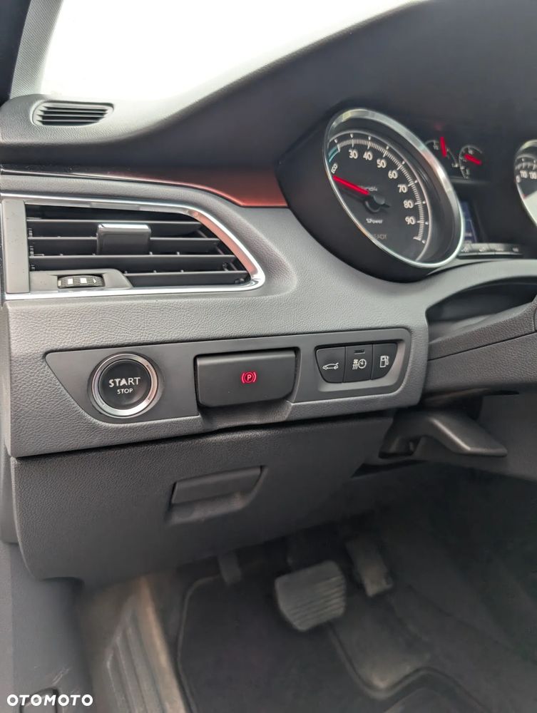 Peugeot 508 RXH 2.0 HDi HYbrid4 - 10