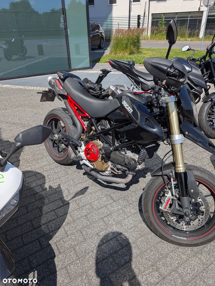 Ducati Hypermotard - 4