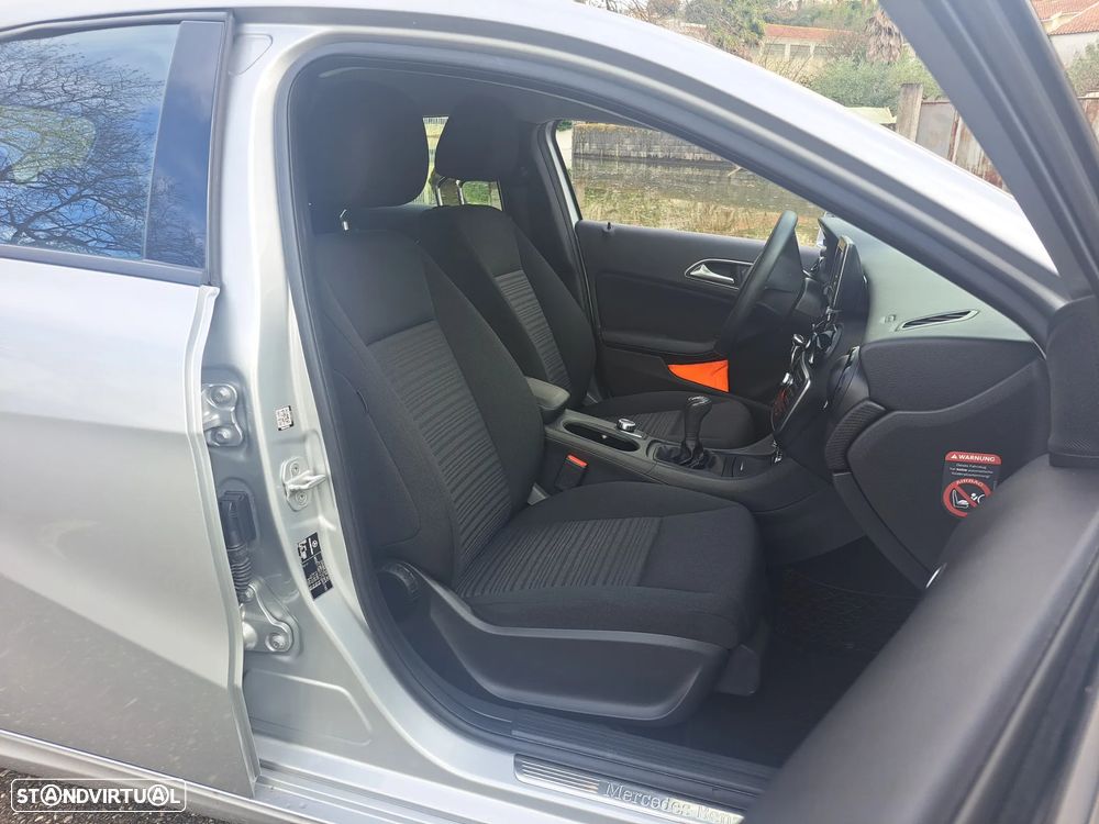 Mercedes-Benz A 180 CDI (BlueEFFICIENCY) Style - 13