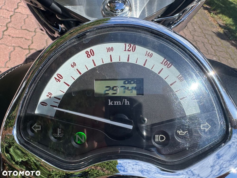 Honda VTX - 22